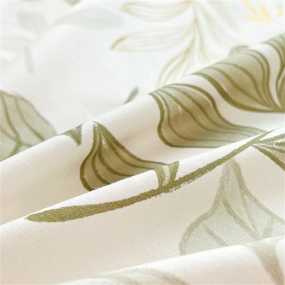 Bedspread with Elastic Corners, Long Staple Cotton Sheets Deep Pocket, Brushed Fitted Sheet Mattress Protector (B,Twin:35x79in(90 * 200CM))