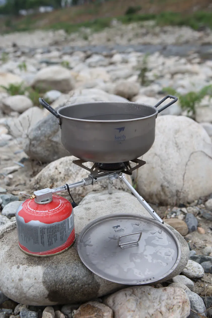 Casseroles de Camping en Titane