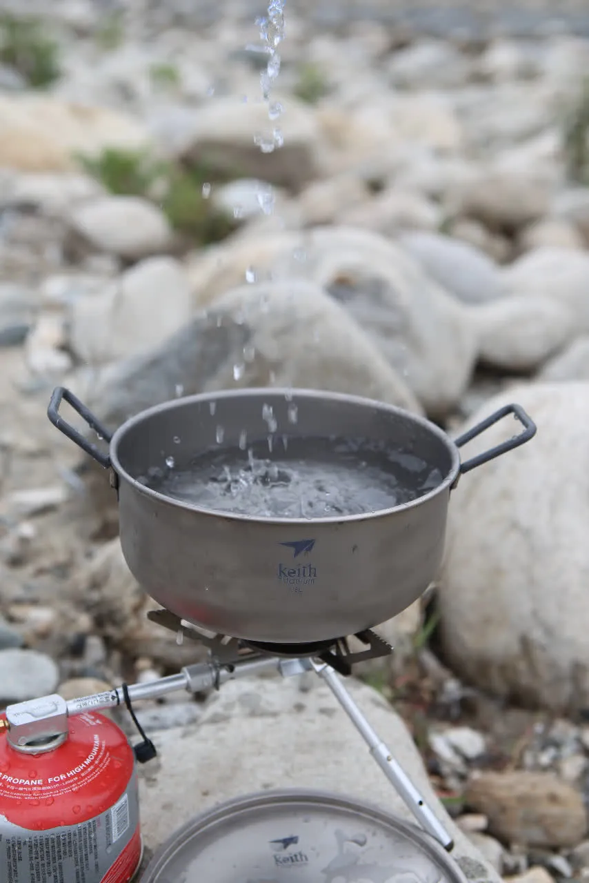 Casseroles de Camping en Titane