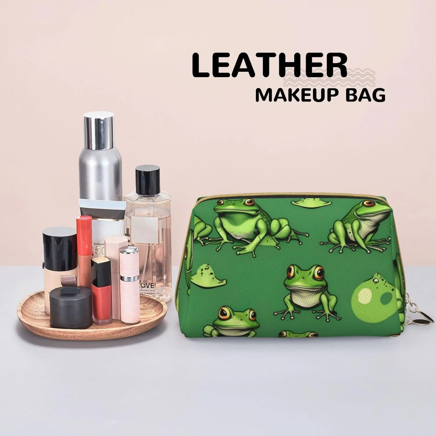 Funny Green Frogs Toiletry Pouch, Travel-Friendly Makeup Organizer For Makeup Brushes, Lipsticks