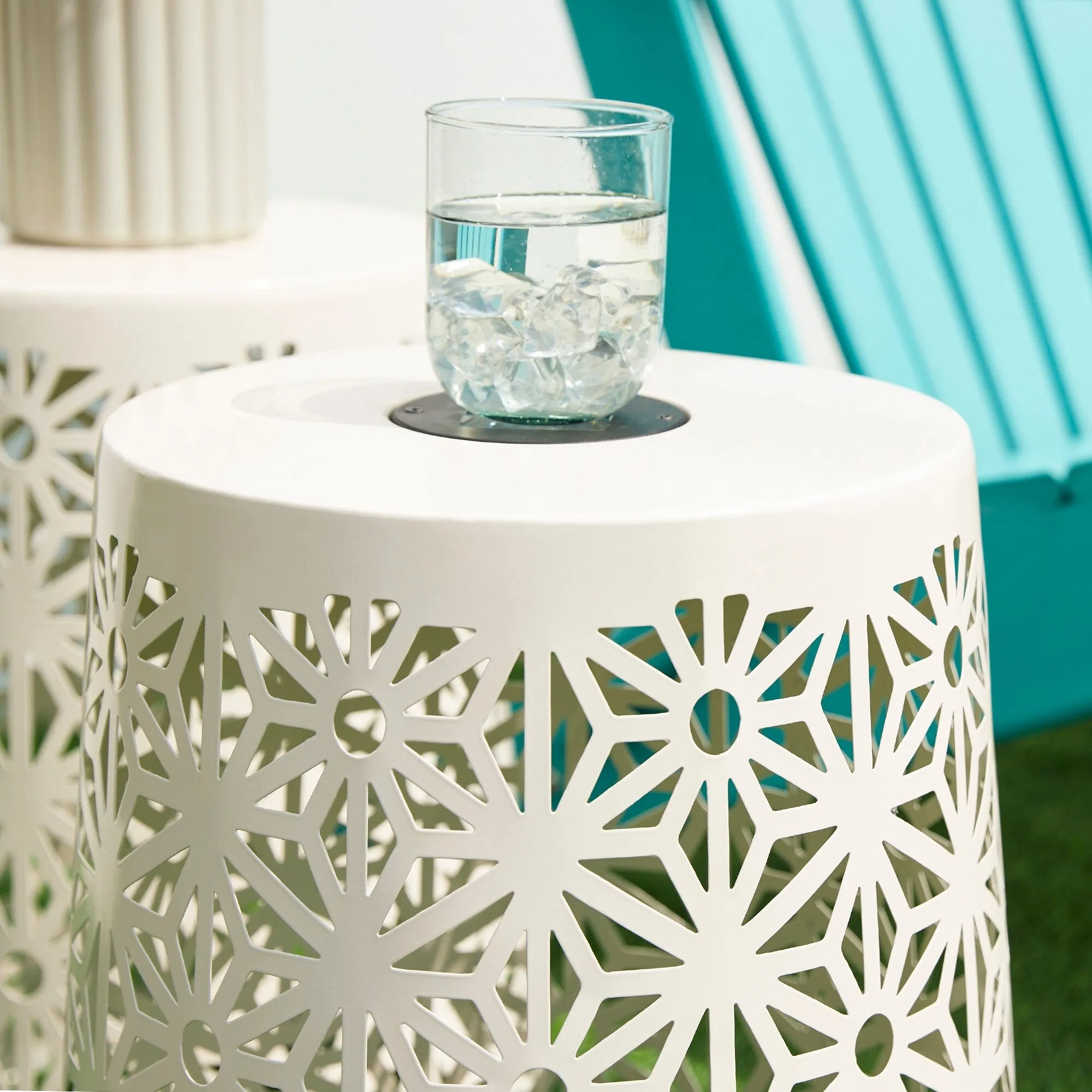 Glitzhome 17.5"H Set of 2 Cutout Geometric Pattern Solar Powdered LED Light Garden Stool