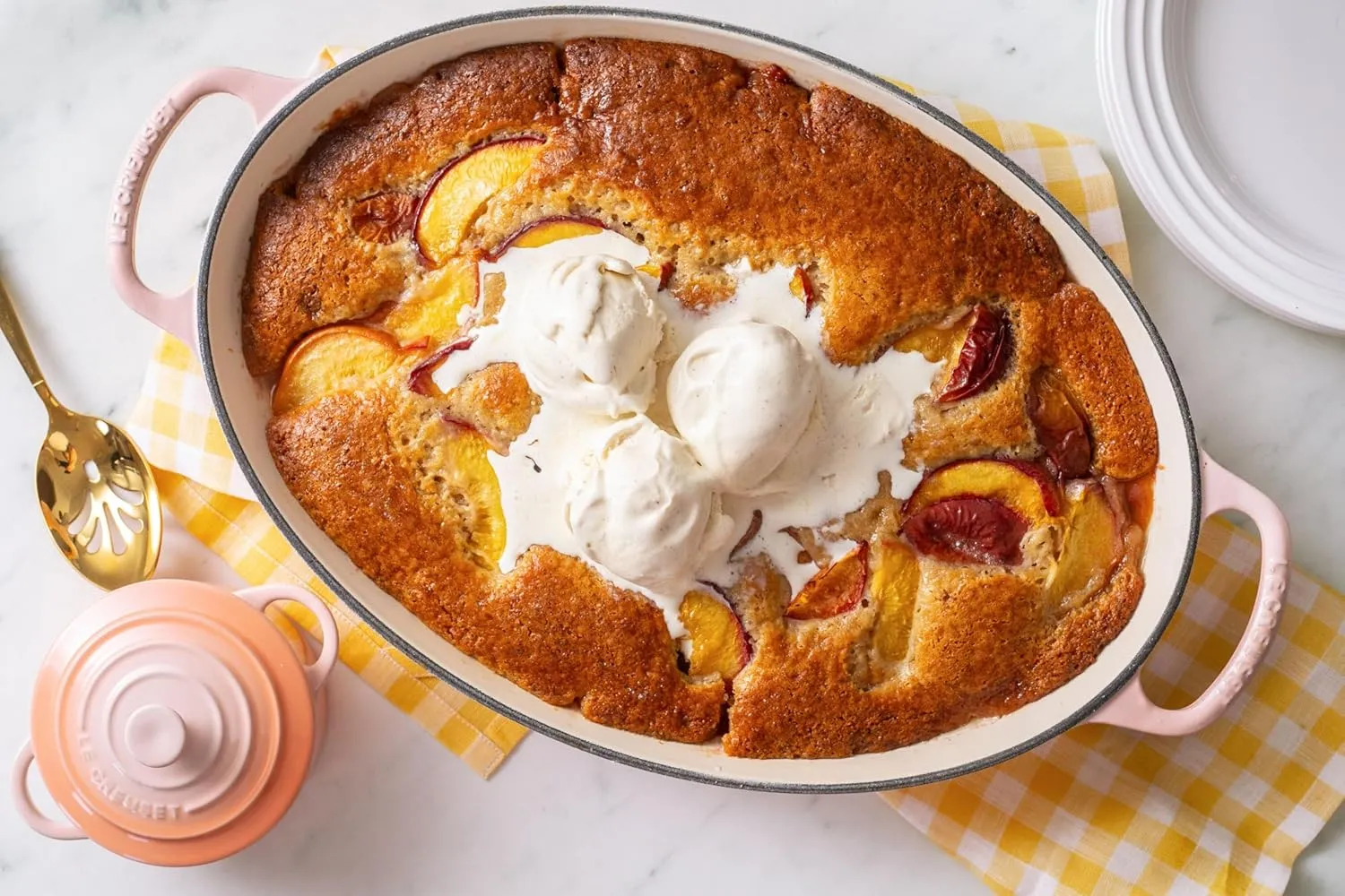 Le Creuset Enamel Cast Iron Signature Oval Baker, 3 qt., Flame