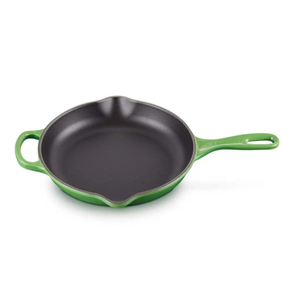 Le Creuset Signature cast iron round Skillet