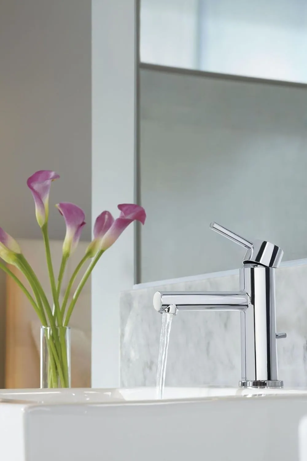 Moen Align Chrome One-Handle Modern Bathroom Faucet with Drain Assembly and Optional Deckplate, 6190