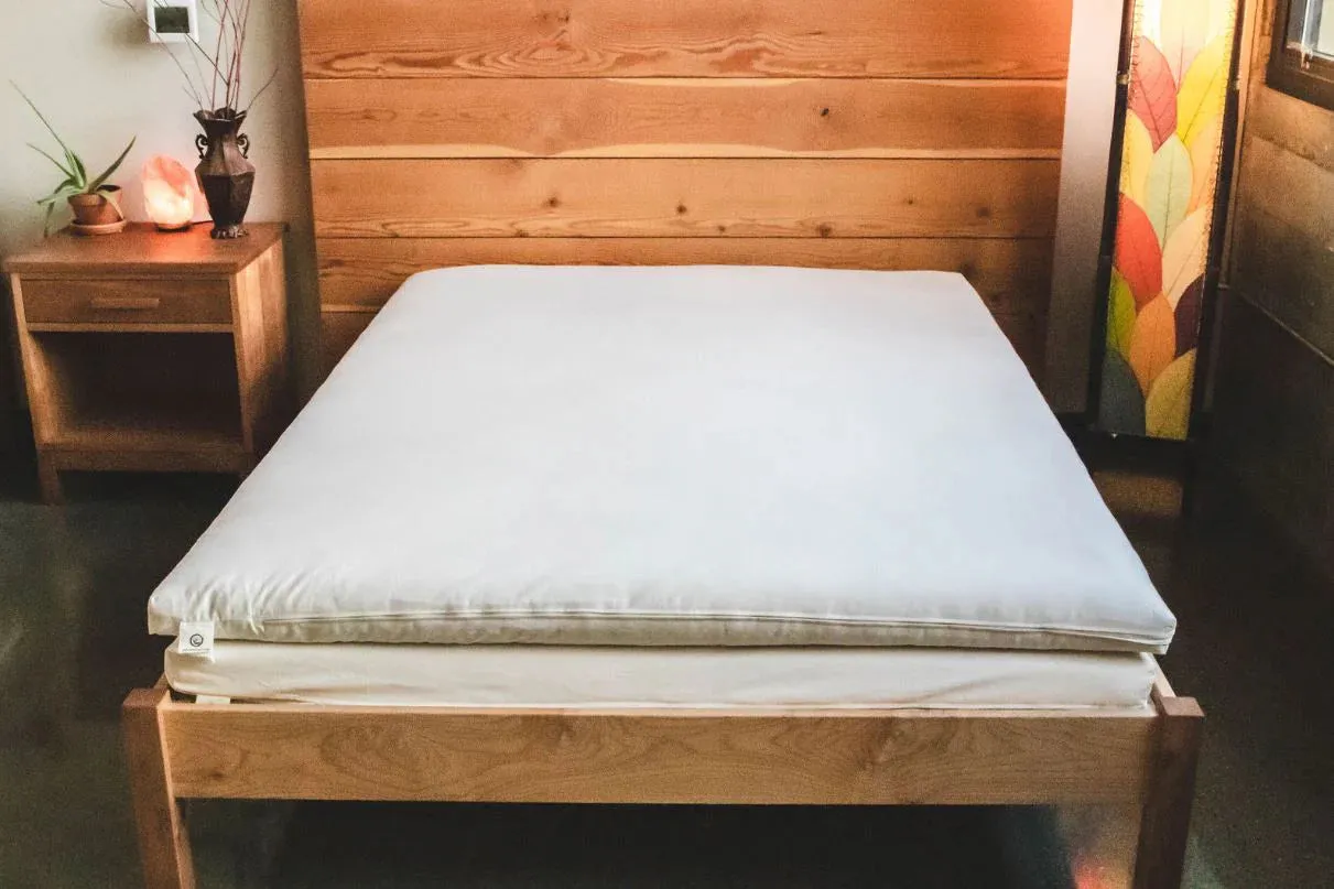 Natural Wool and Latex Shikibuton by Holy Lamb Organics