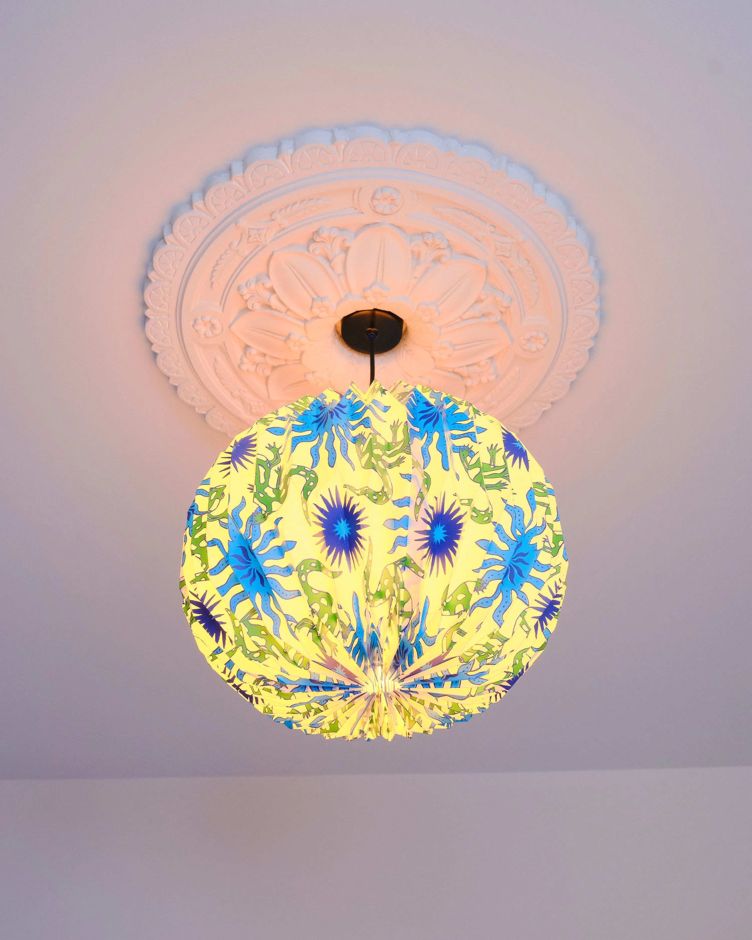 Origami Paper Lightshade Globe 'Dancing Lizards'
