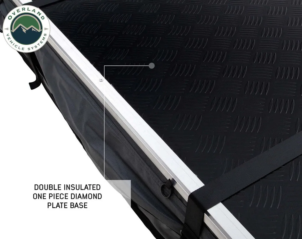 OVERLAND VEHICLE SYSTEMS | Nomadic 2 Extended Roof Top Tent in Dark Gray (18129936)