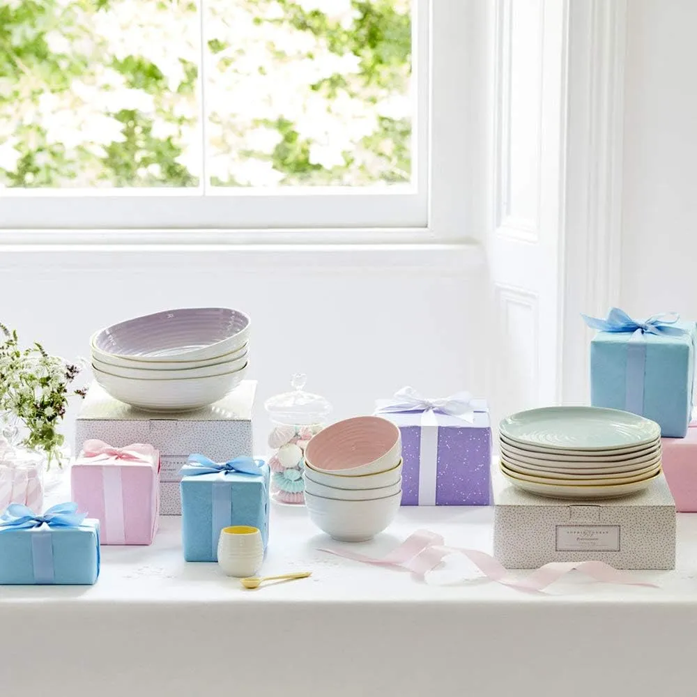 Portmeirion Sophie Conran Celadon Pasta Bowl | Set of 4 | Large Serving Bowls for Soup or Salad | 9 Inch | Made from Fine Porcelain | Microwave and Dishwasher Safe