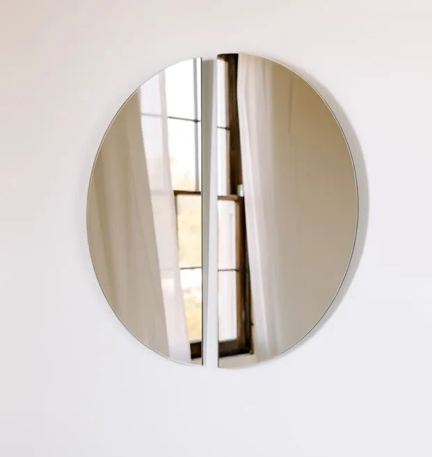 "Aria Refract"-Circle Reflected Mirror Set
