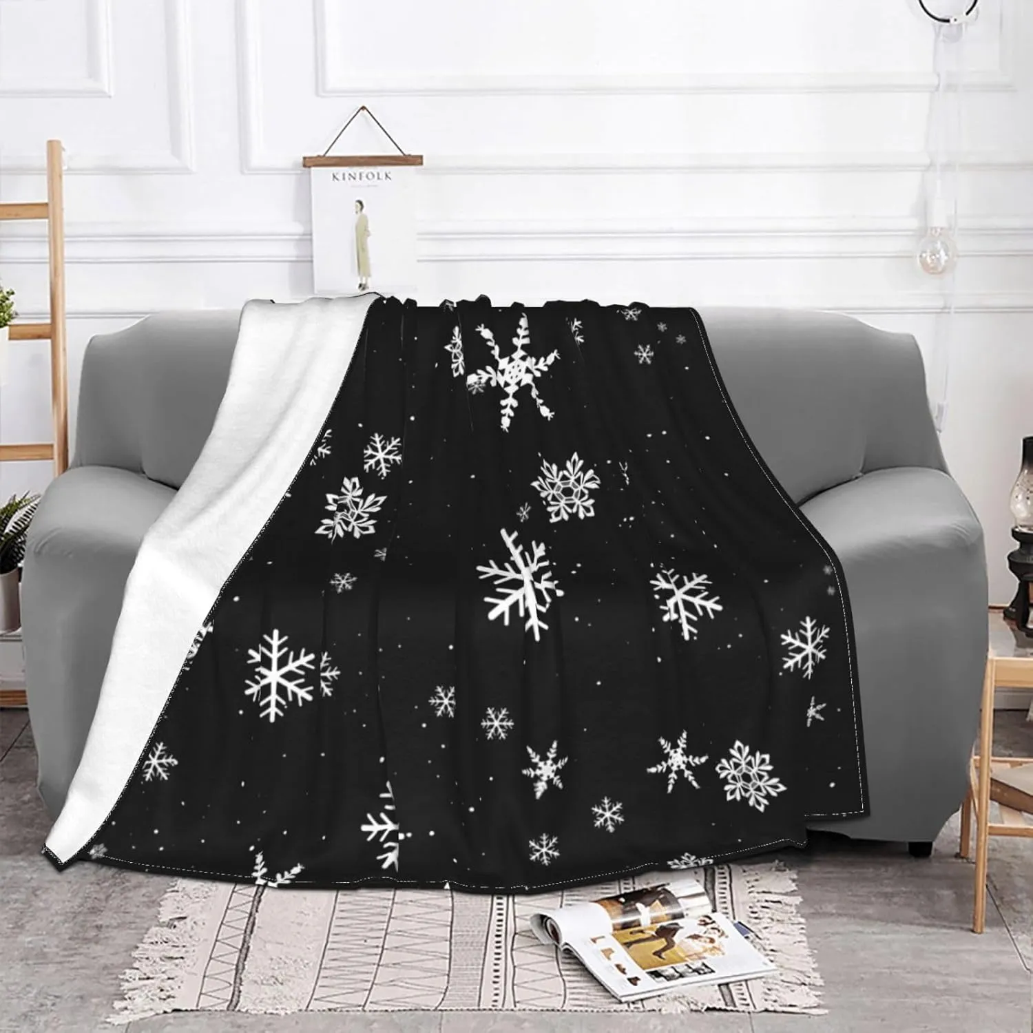 Snowflake Winter Pattern Black and White 60"X50" Flannel Blanket - 100% Soft Polyester, Lightweight and Warm, Suitable for Families, Camping, Travel