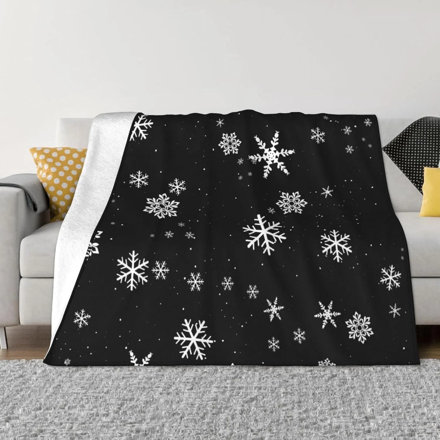 Snowflake Winter Pattern Black and White 60"X50" Flannel Blanket - 100% Soft Polyester, Lightweight and Warm, Suitable for Families, Camping, Travel