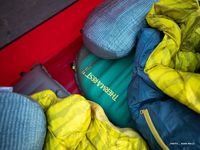 Therm-A-Rest Trail Pro Self-Inflating Camping And Backpacking Sleeping Pad
