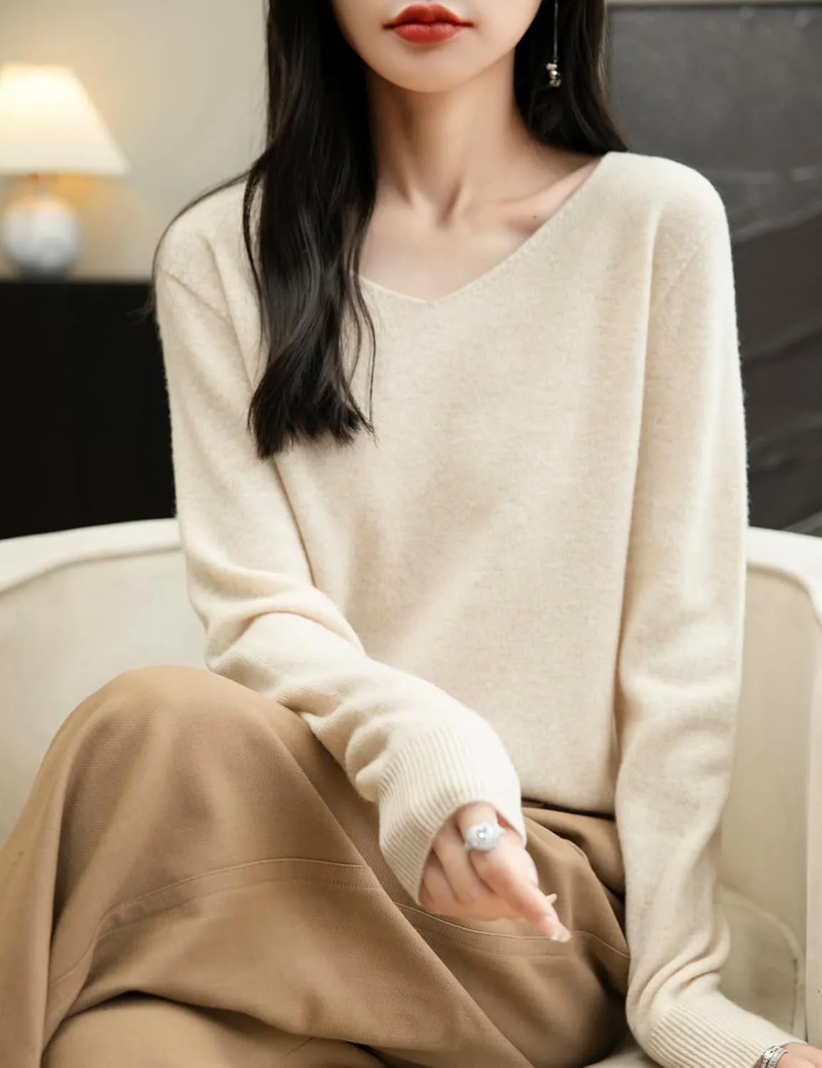 Women's 100% Merino Wool V Neck Sweater 2025 First-Line Ready to Wear Casual Long Sleeve Seamless Knit Sweater